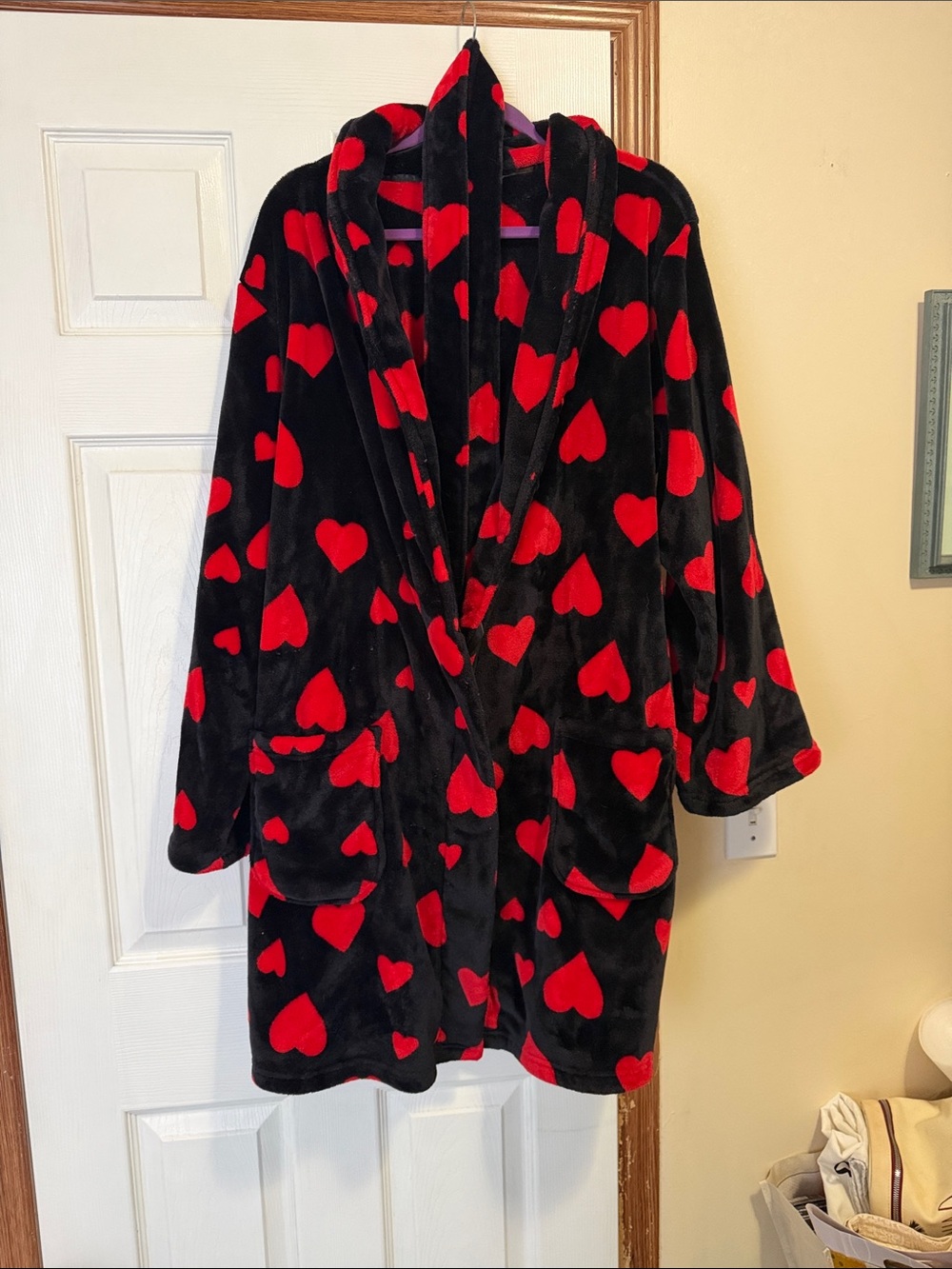 Victoria's Secret Black Plush Robe with Red Heart Accents